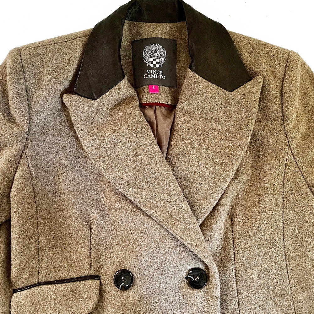 Vince Camuto Women's wool coat with lamb leather